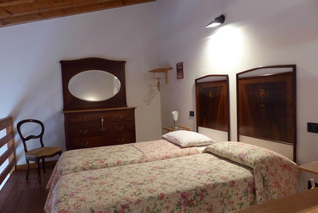 Villa Arriga Alta Lonato del Garda Zimmer foto