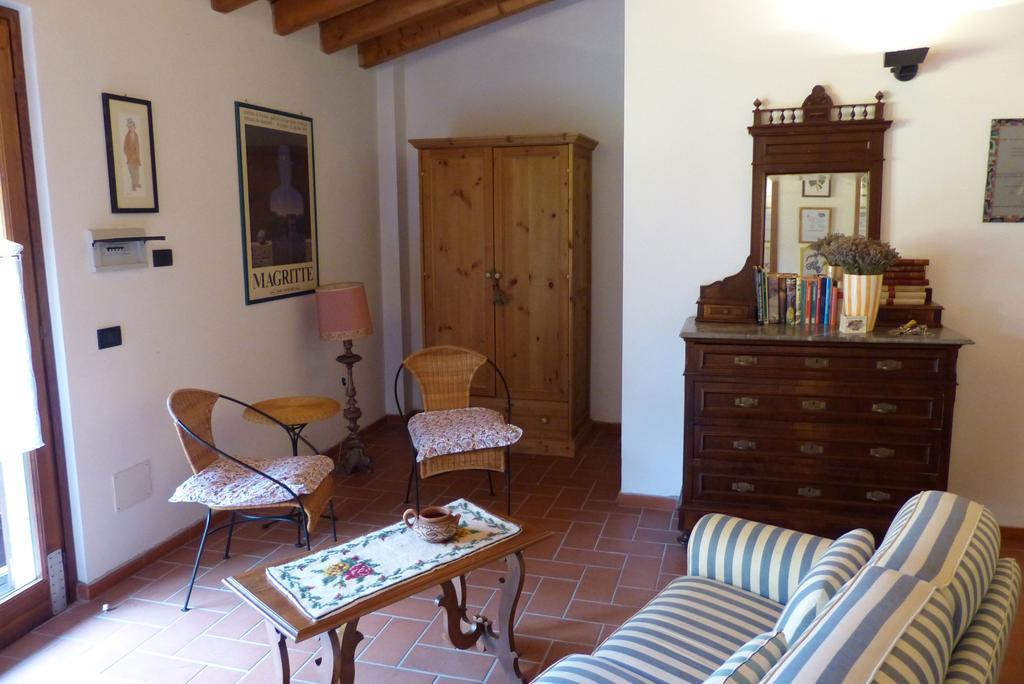 Villa Arriga Alta Lonato del Garda Zimmer foto
